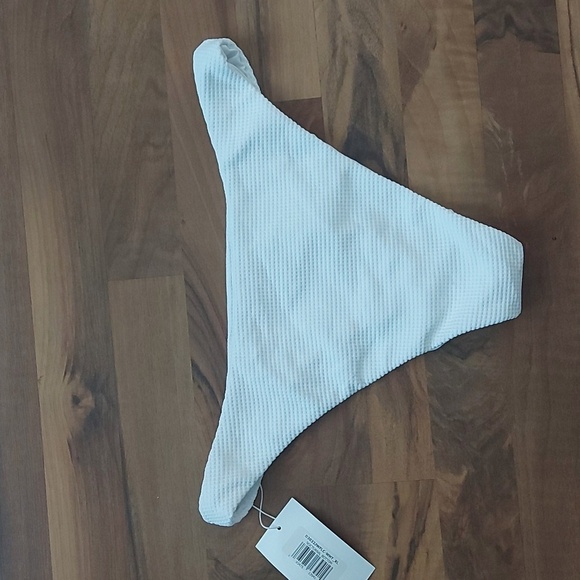 NWT Dippin Daisys Nocturnal Bikini Bottoms. White Textured Cheeky Size XL - Picture 5 of 10